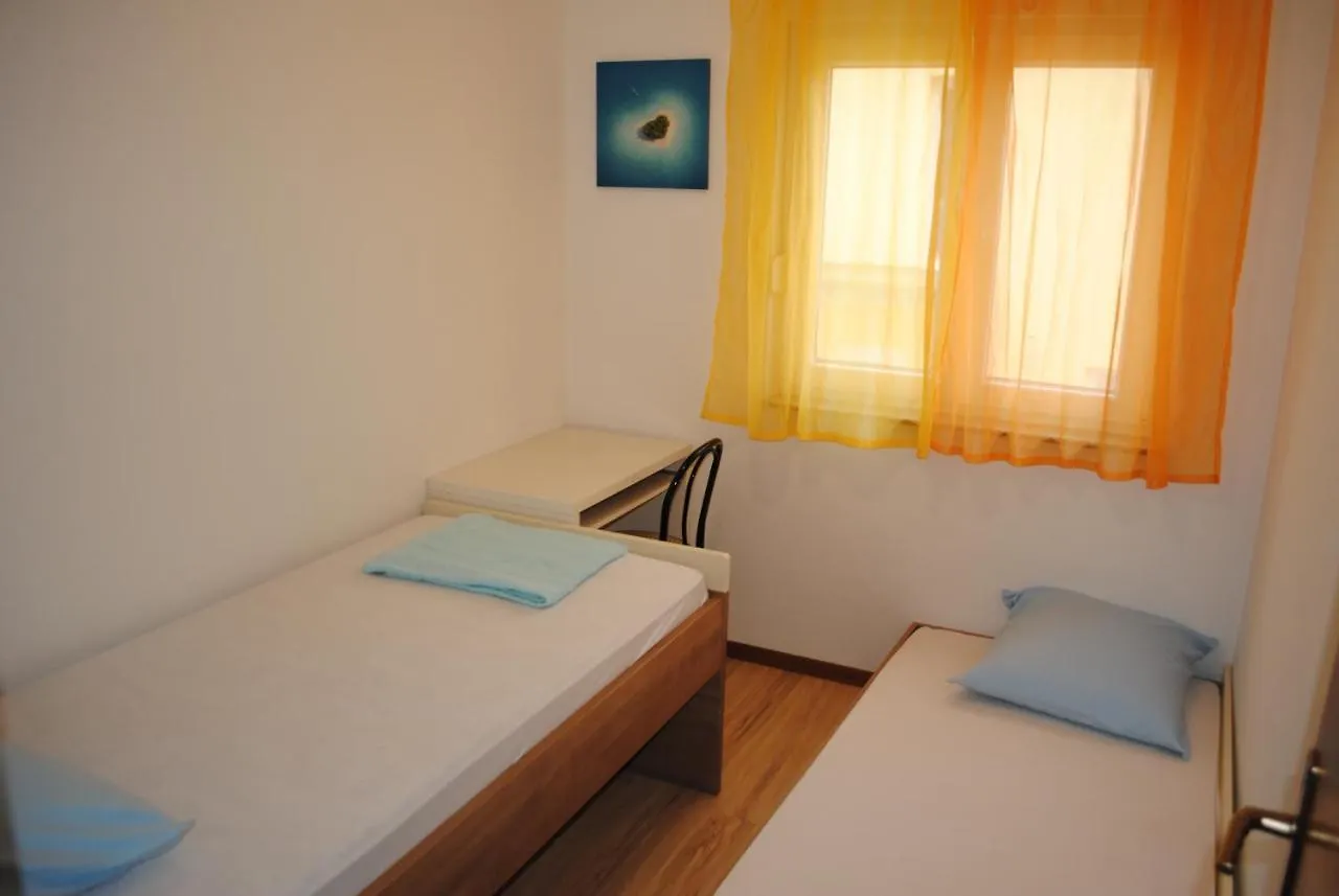 Apartments Vidolma Povlja  Croatia