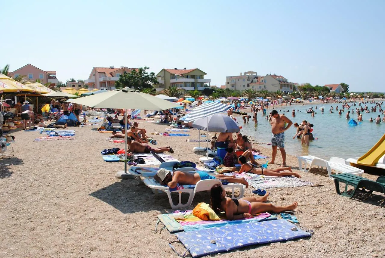 Apartments Vidolma Povlja