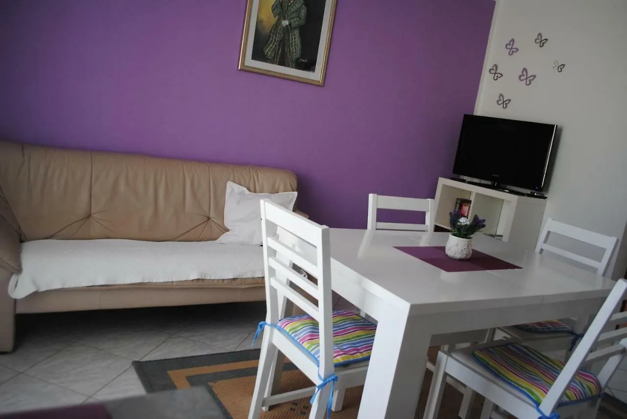 Apartments Vidolma Povlja